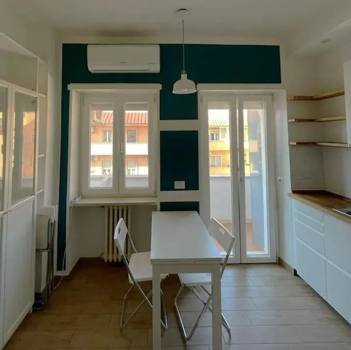 Cozy House Near Trastevere Station Rome